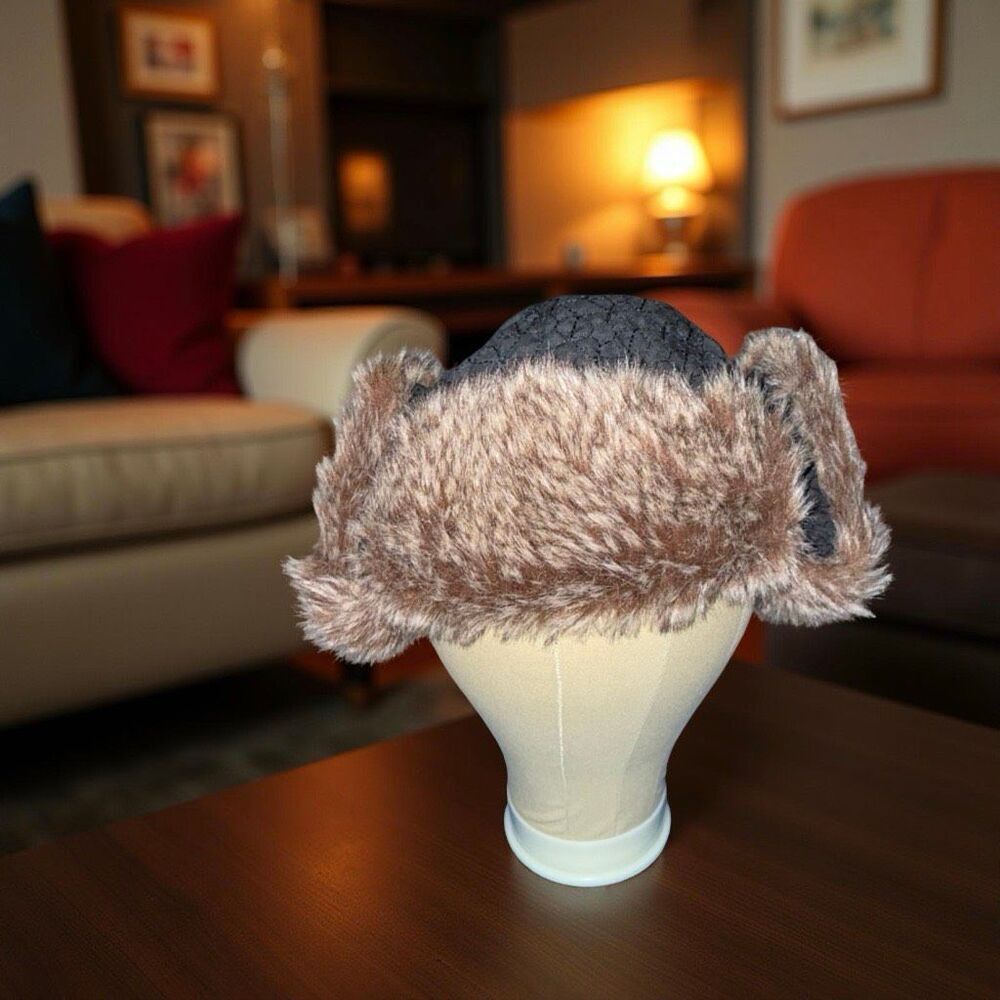Y2K Southpole Black Quilted Faux Fur Earflap Cap Trapper Hat